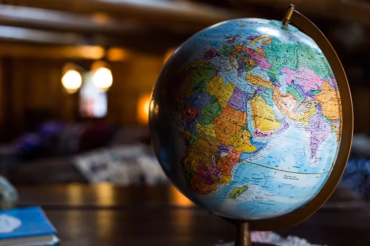 Key Benefits & Challenges of Globalization to Consider in 2026